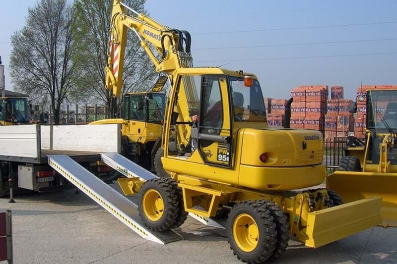 Lotus Laderampe 2 Lotus Laderampe 2